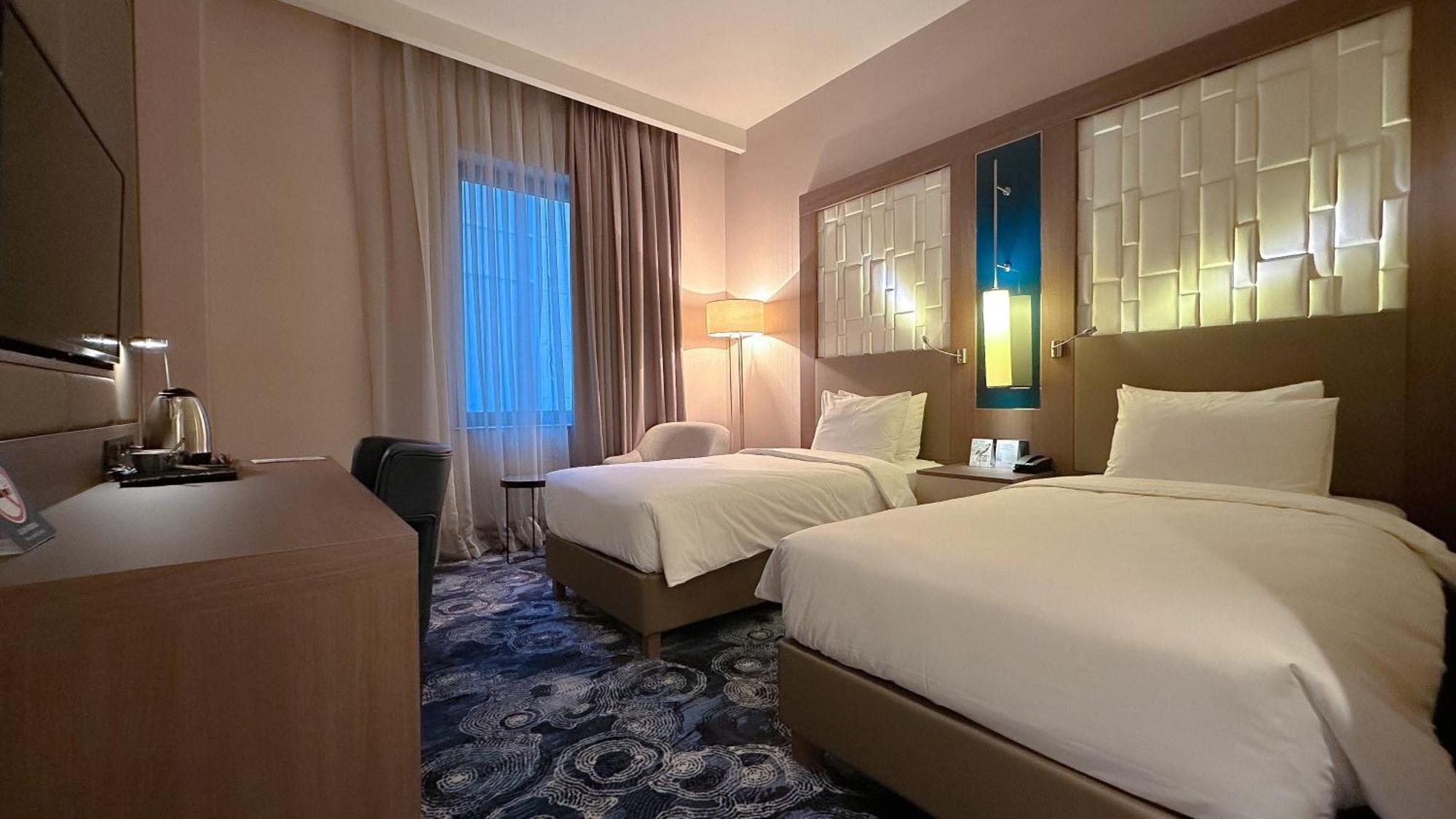 Tbilisi Philharmonic Hotel By Mercure Pokoj fotografie